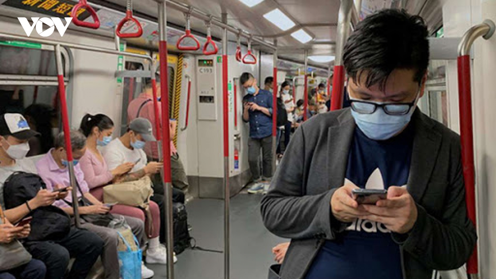 Bùng phát dịch viêm đường hô hấp cấp tại Hong Kong (Trung Quốc)