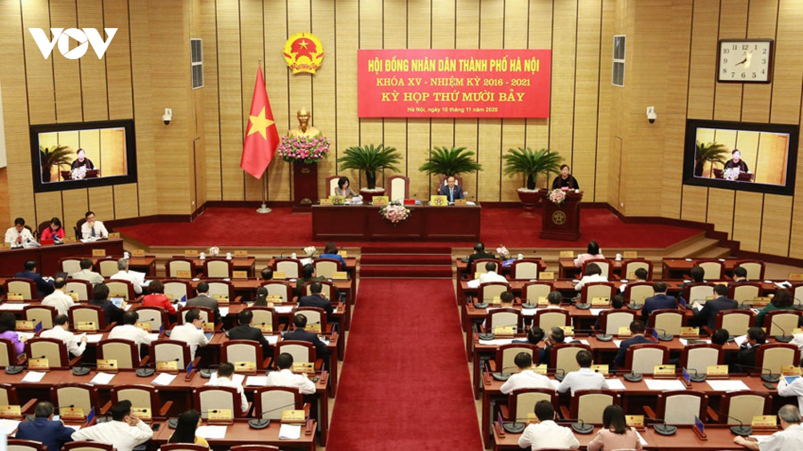 Hà Nội điều chỉnh đầu tư công, phê duyệt 6 dự án công