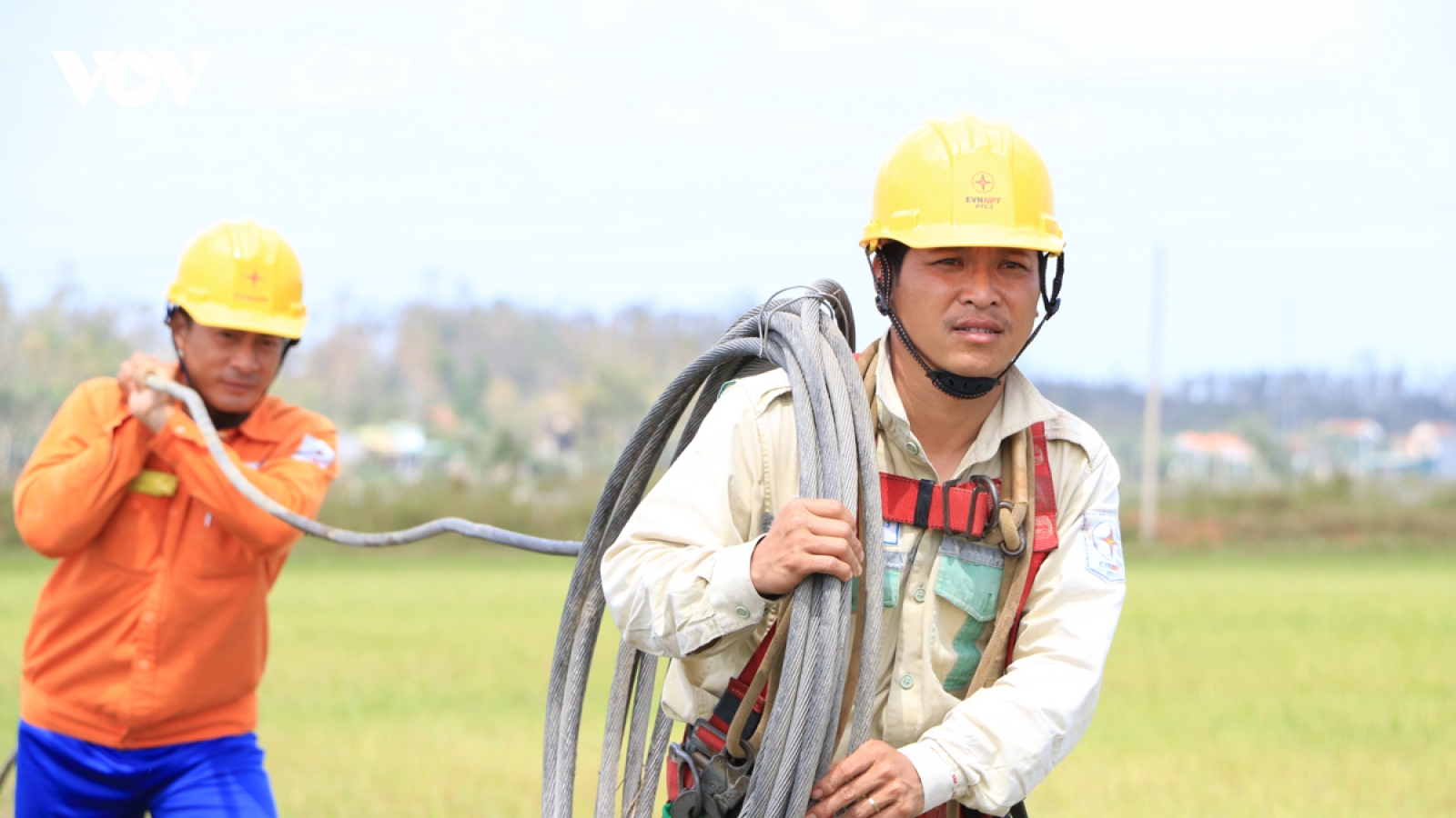 Xử lý xong sự cố đường dây 110kV Quảng Ngãi – Tư Nghĩa 