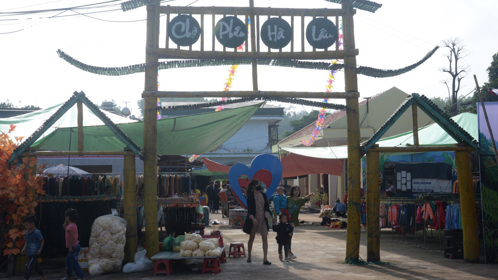 Đến Tiên Yên đi Chợ phiên Hà Lâu