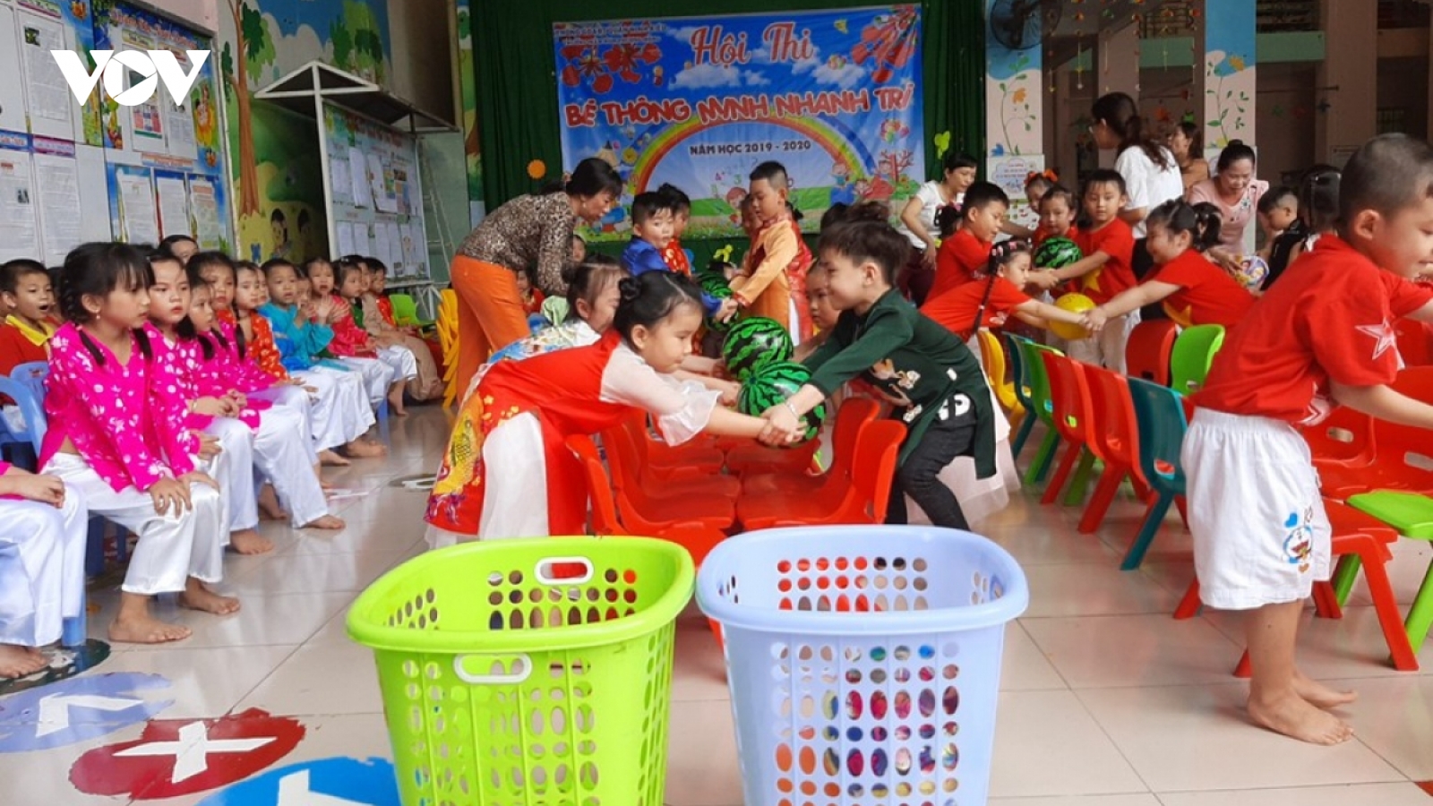 Dạy tiếng Anh cho học sinh mầm non ở những nơi có điều kiện