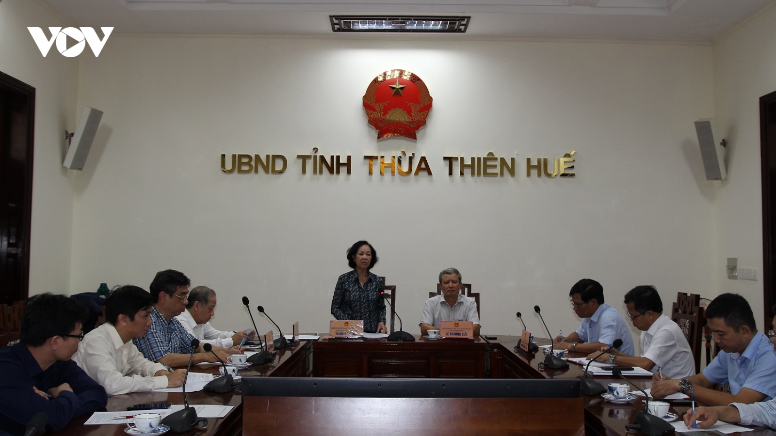 Trưởng ban Dân vận Trung ương làm việc và tặng quà tại tỉnh Thừa Thiên Huế