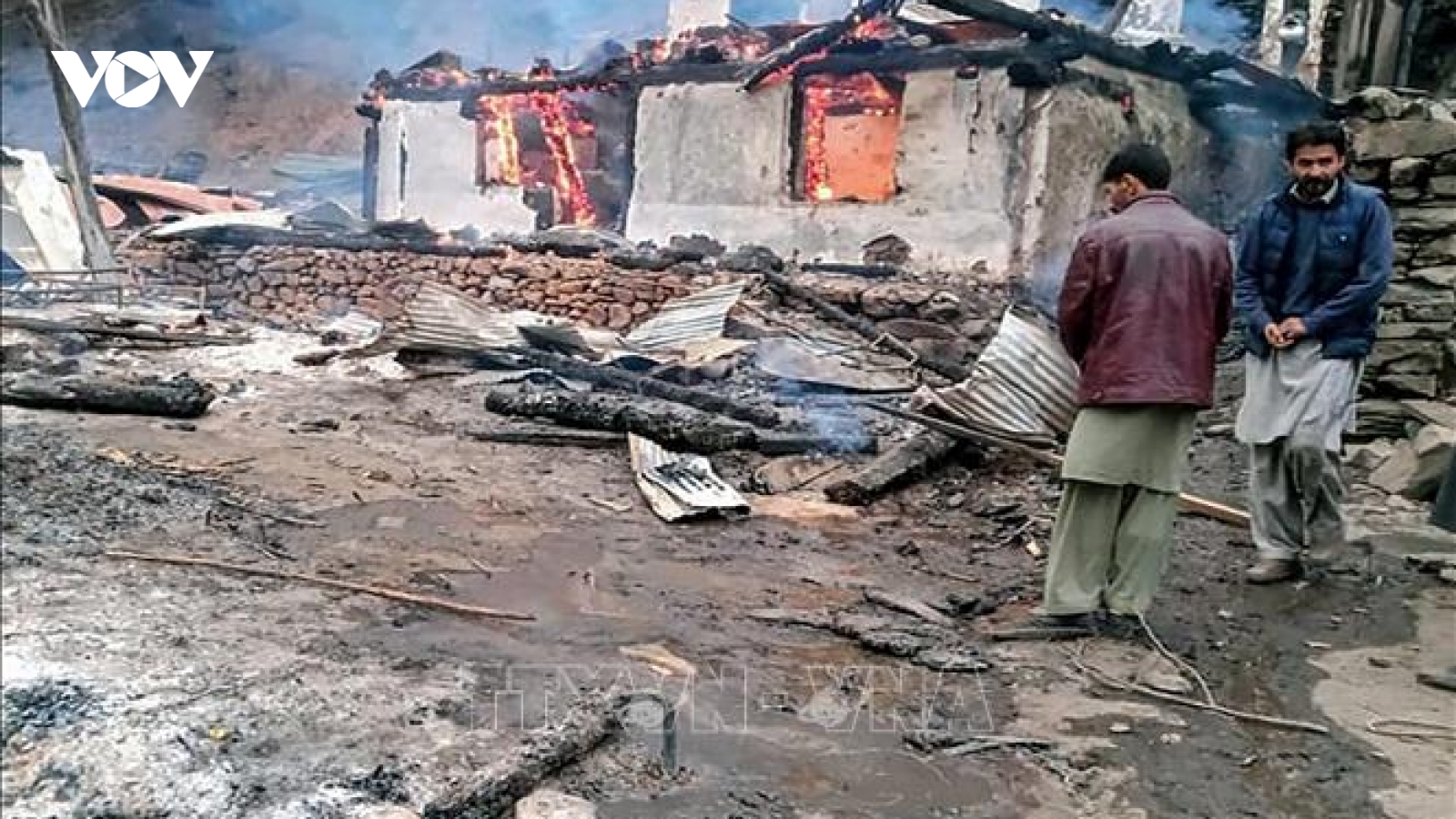 Ấn Độ và Pakistan giao tranh tại khu vực Kashmir