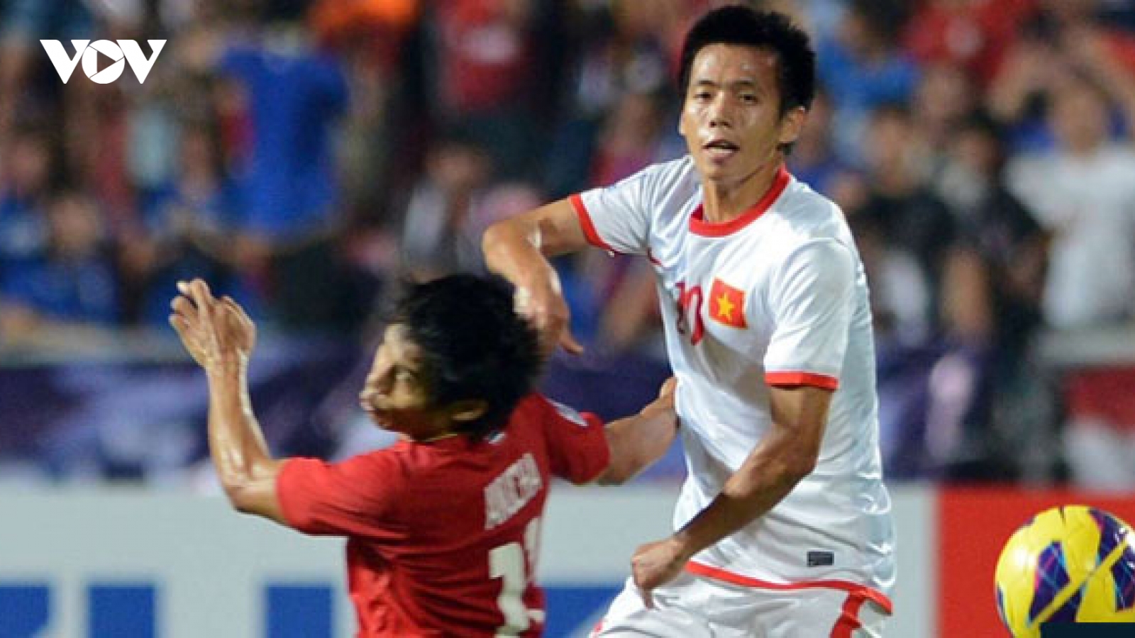 Ngày này năm xưa: Văn Quyết ghi bàn đầu tiên ở AFF Cup