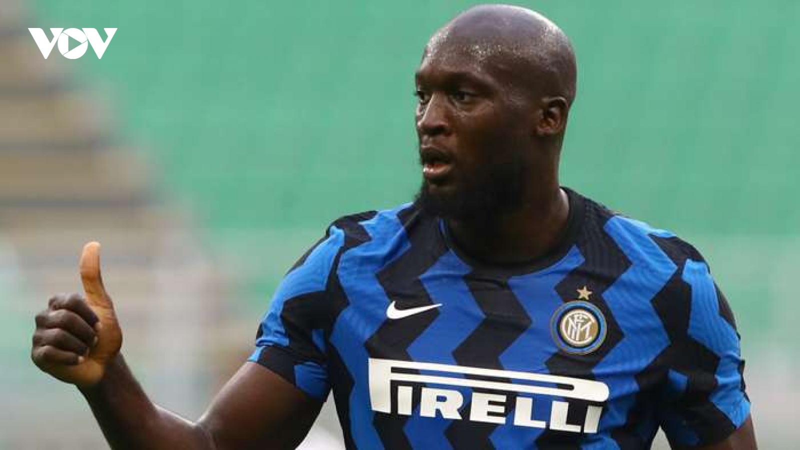 HLV Conte nhận tin "điếng người" trước trận gặp Real Madrid