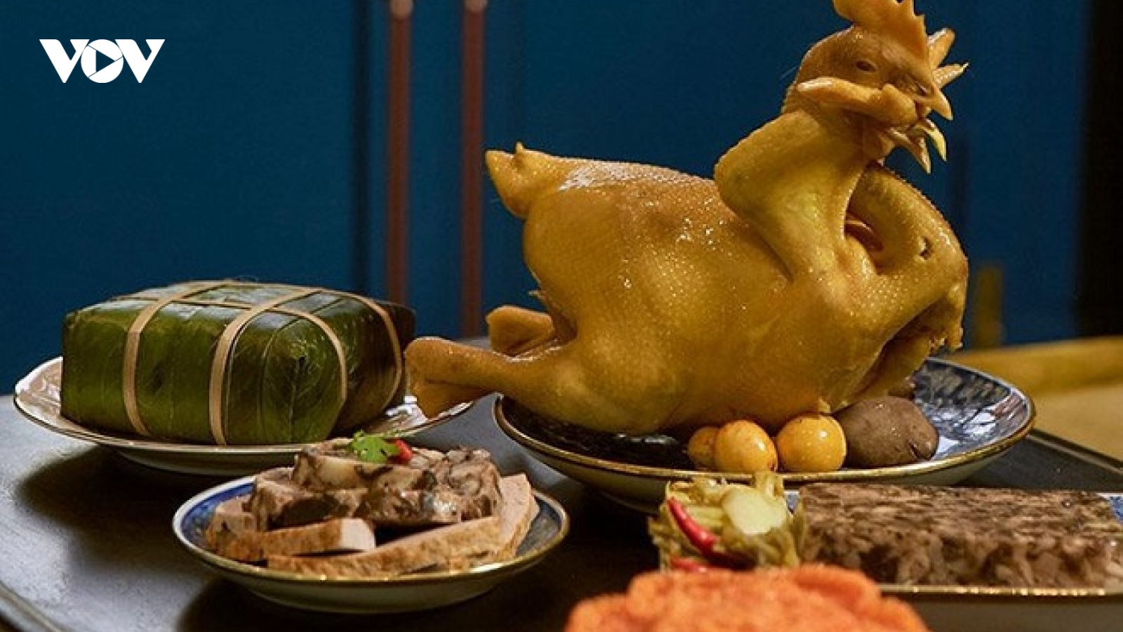 Bí quyết luộc gà cúng vàng đẹp, căng bóng