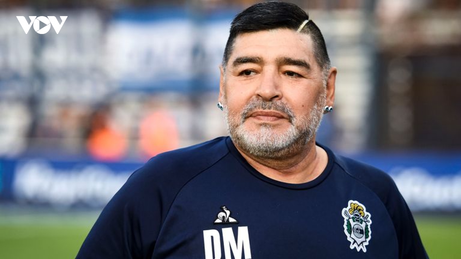 Diego Maradona phải nhập viện để phẫu thuật não
