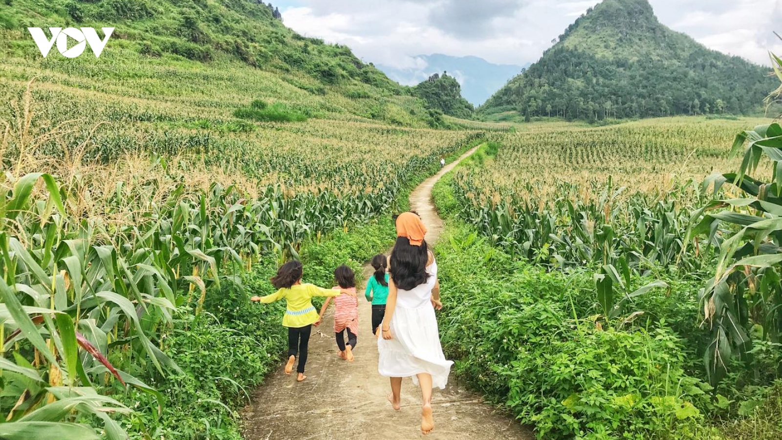 Rời thành phố chật chội để sống bình yên tại Nặm Đăm, Hà Giang