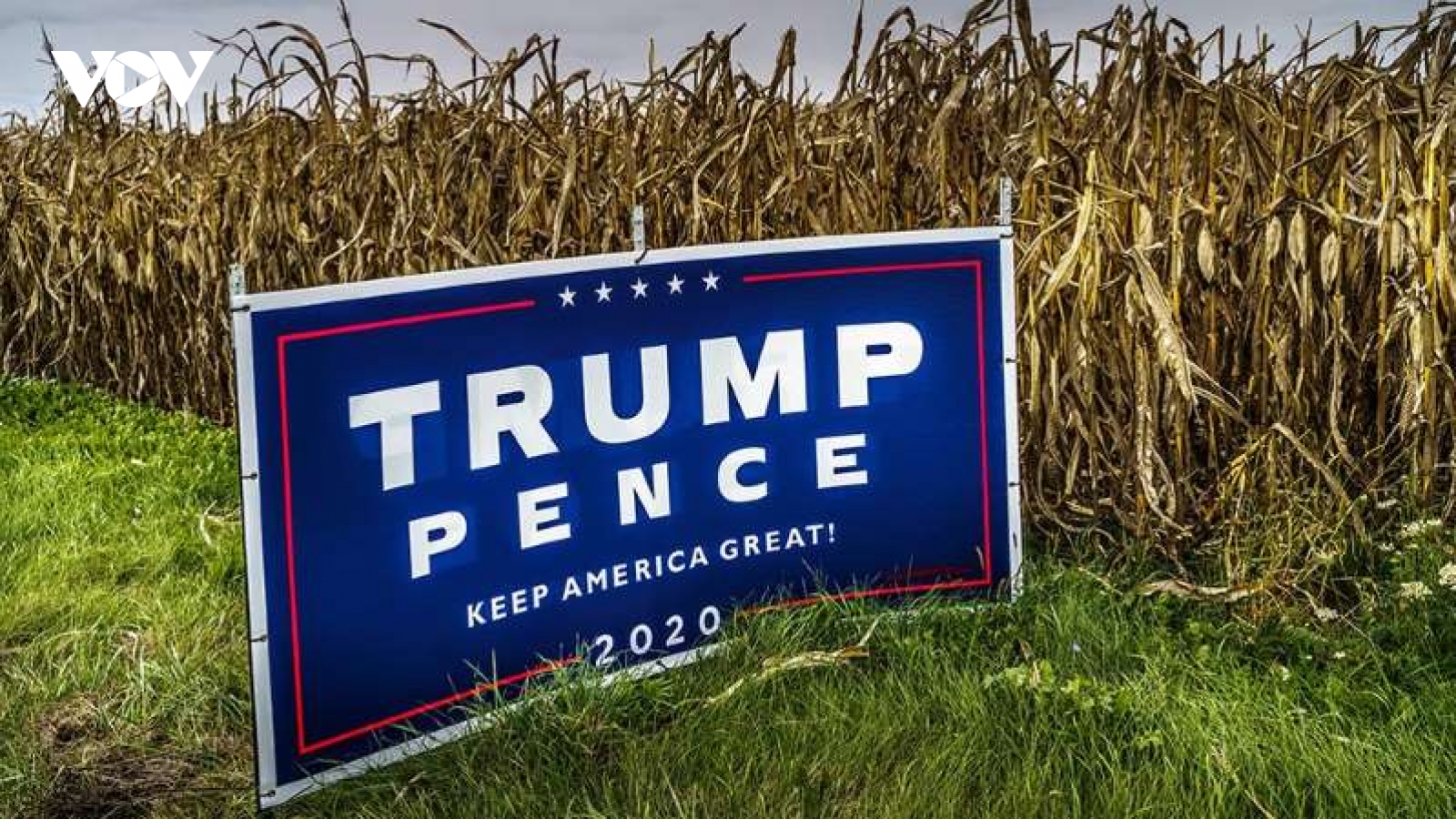 Chao đảo vì thương chiến và Covid-19, nhóm cử tri nông dân vẫn bỏ phiếu cho Trump