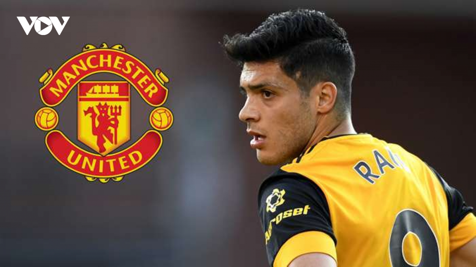 “Sát thủ” của Wolves phũ phàng từ chối MU và Juventus