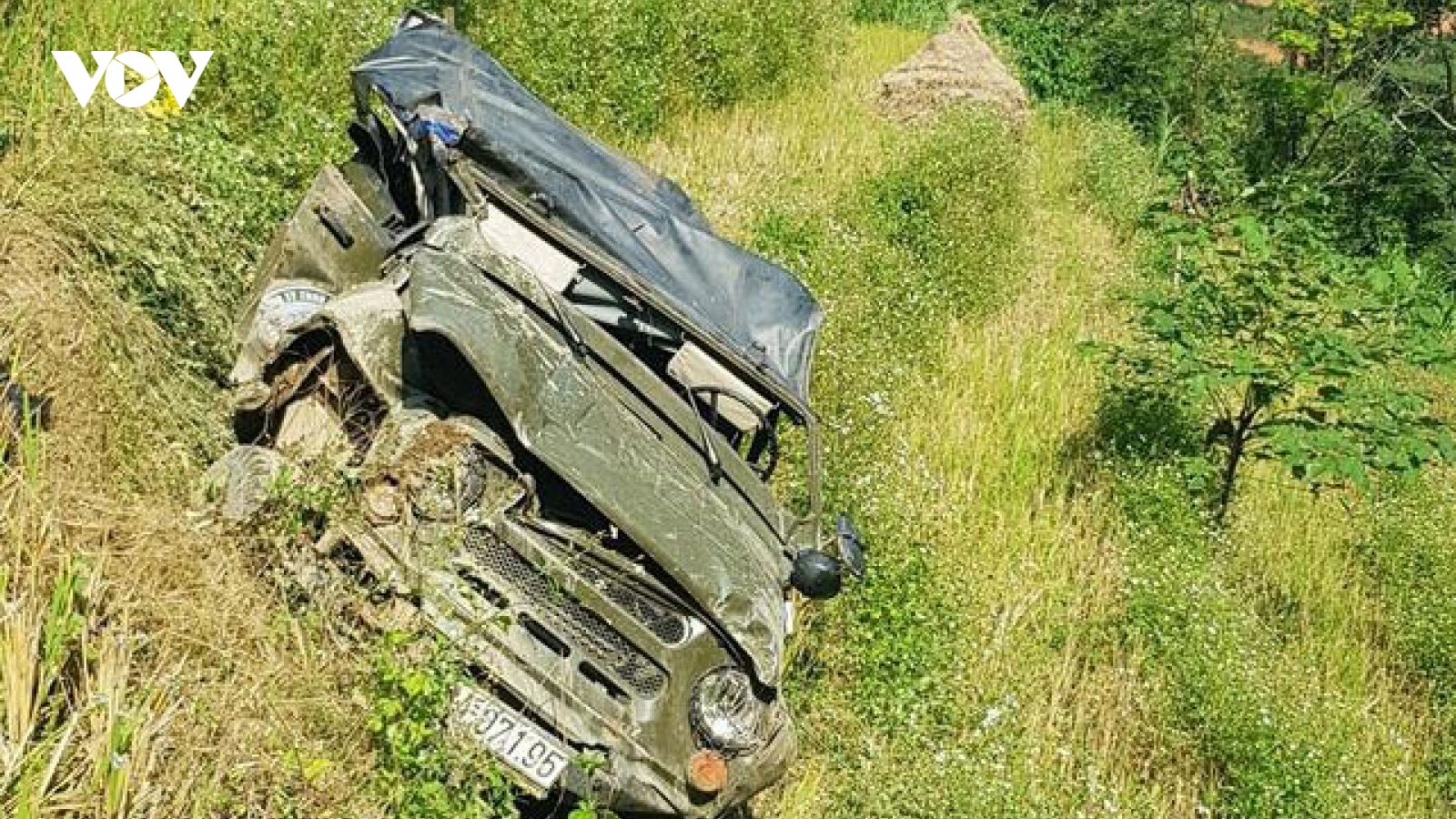 Mất lái là nguyên nhân ô tô lao xuống vực ở Hà Giang, 3 người chết