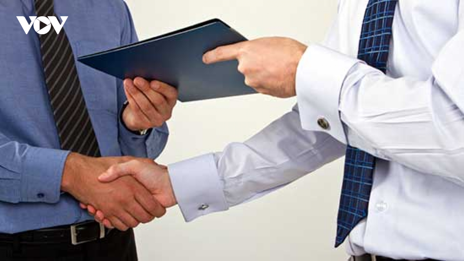 Cảnh báo đối tượng mạo danh cơ quan nhà nước đi bán tài liệu