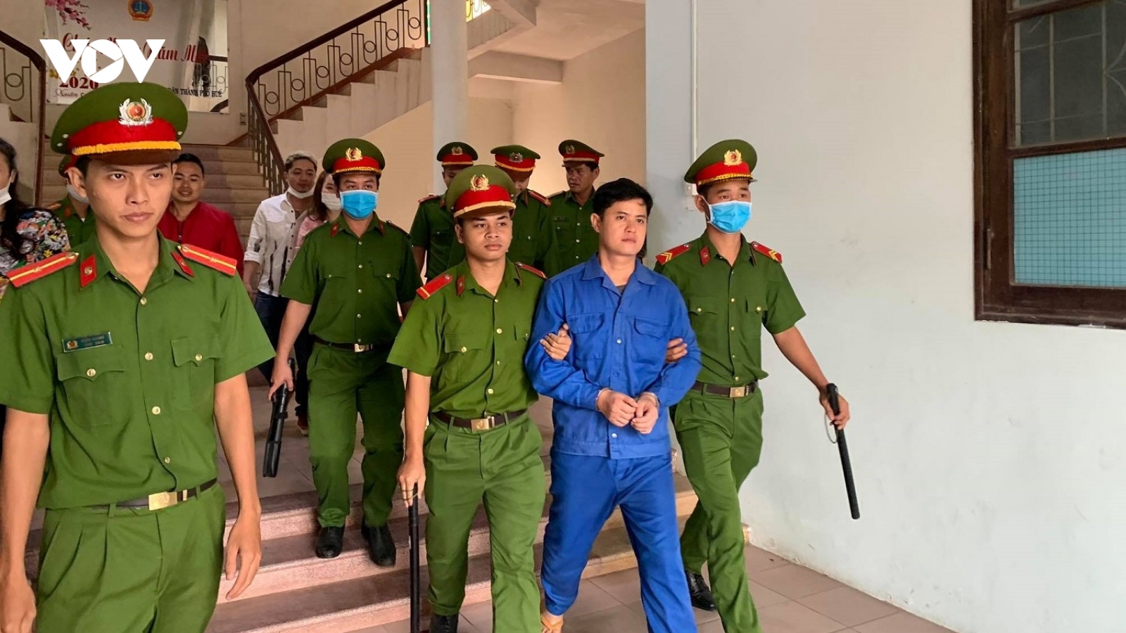 Ngày 1/12 mới tuyên án vụ bác sĩ bị truy tố tội hiếp dâm vì có tình tiết phức tạp