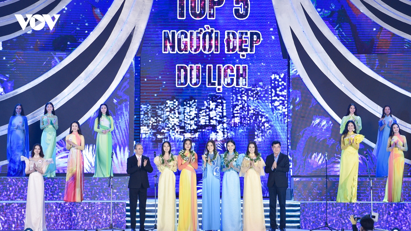 Hoa hậu Việt Nam công bố Top 5 Người đẹp du lịch – Người đẹp thể thao