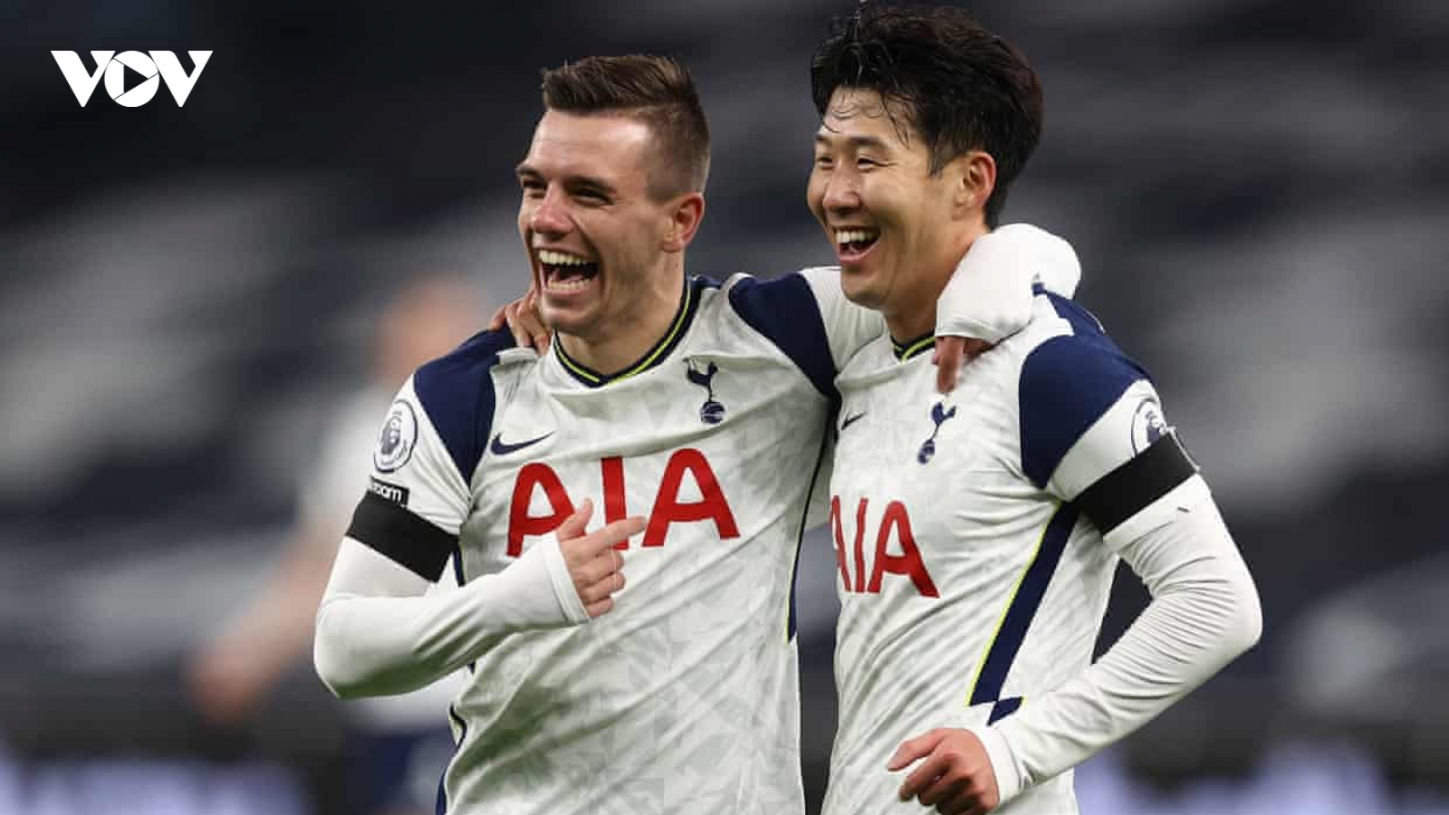 Tottenham 2-0 Man City: Mourinho dạy cho Guardiola một bài học