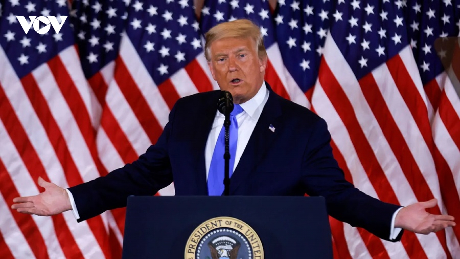 Giới lãnh đạo EU phản ứng thận trọng sau tuyên bố chiến thắng bầu cử Mỹ của ông Trump