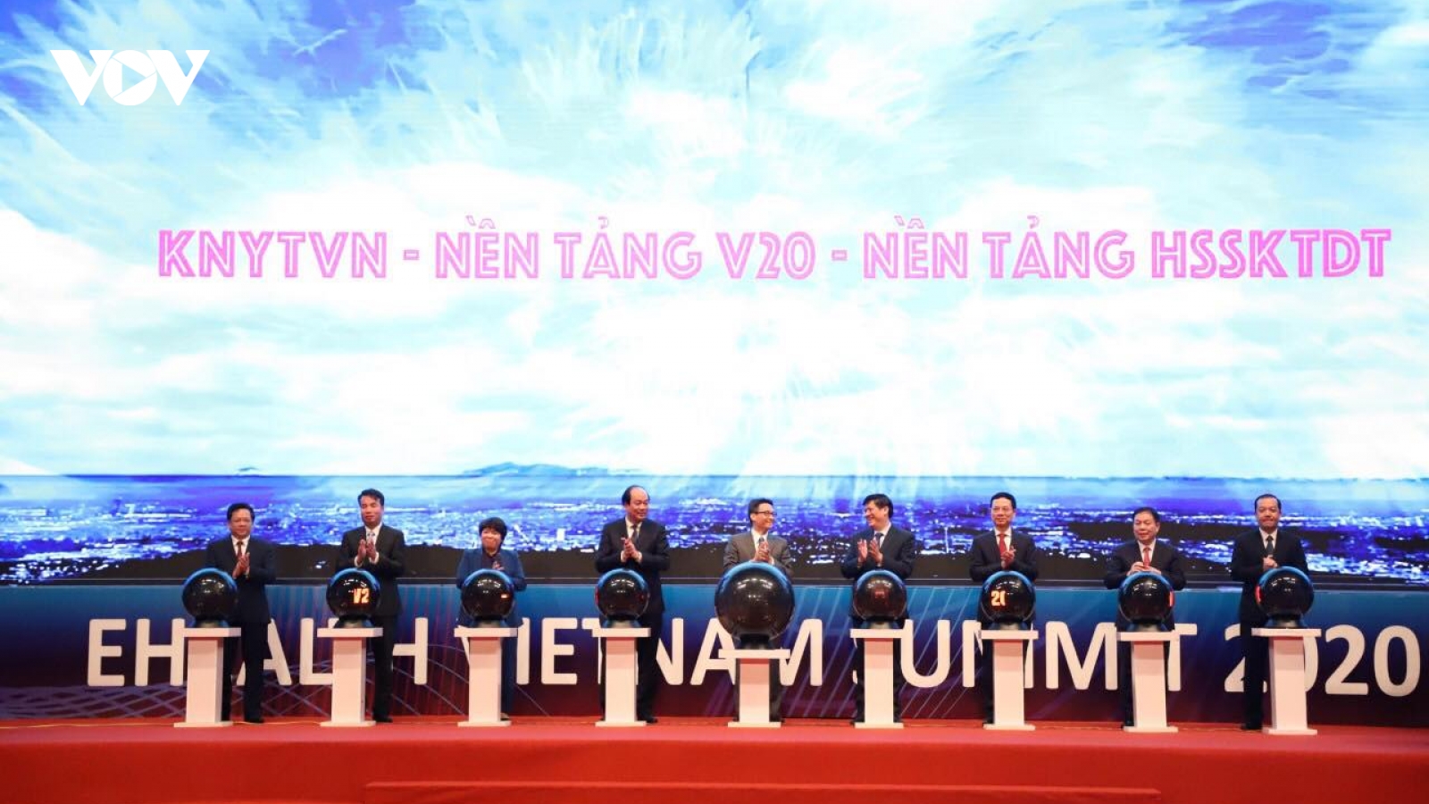 Chuyển đổi số trong y tế và mục tiêu mỗi người dân có một bác sĩ