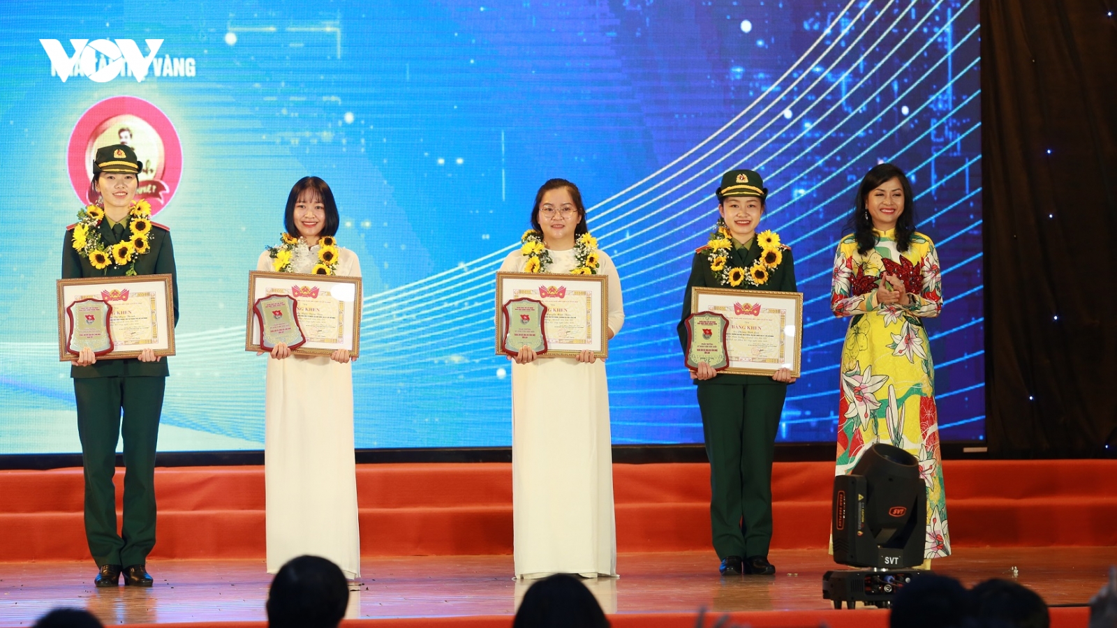 Tân Hiệp Phát 10 năm đồng hành cùng tài năng trẻ Việt Nam