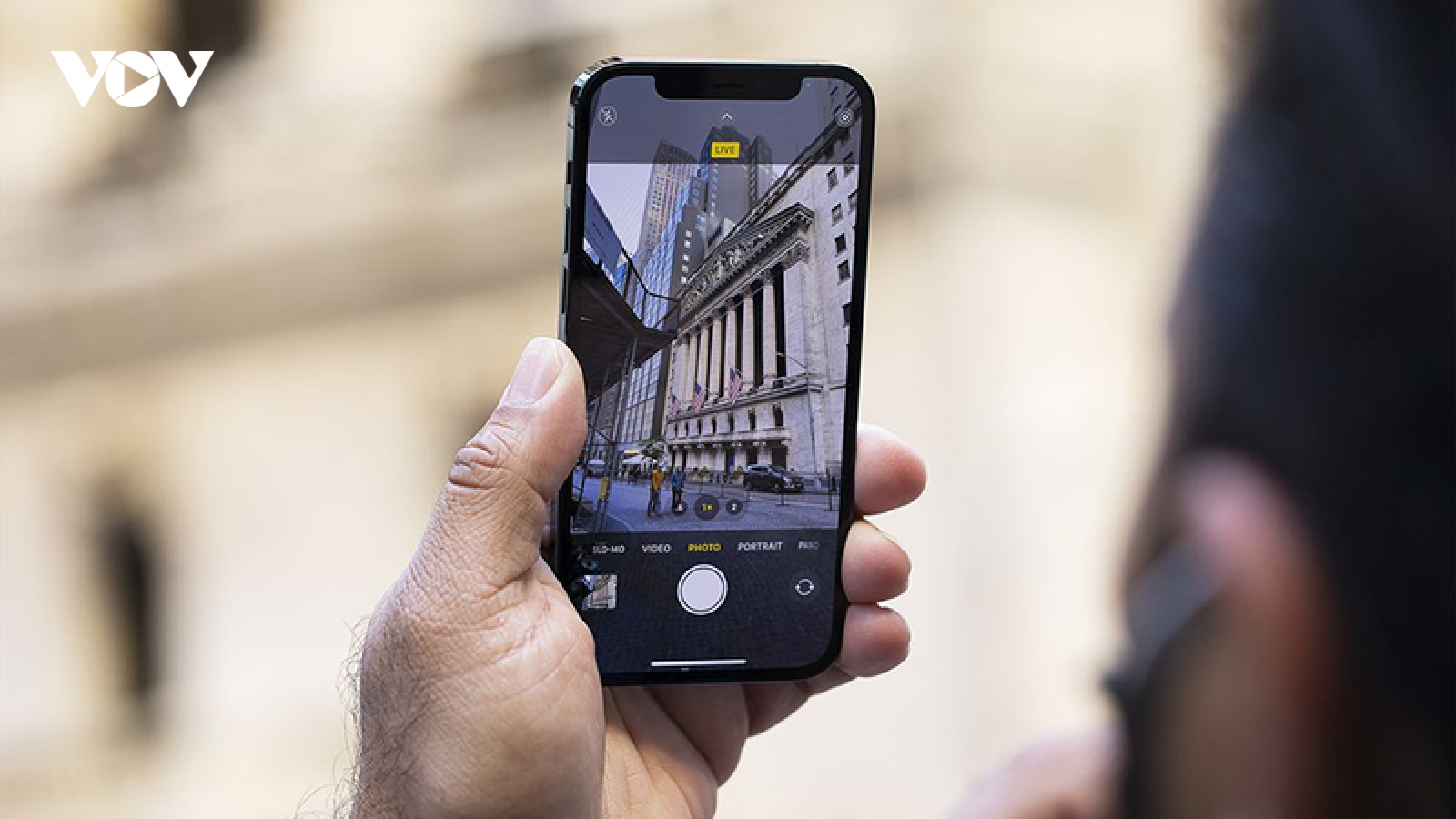 iOS 14.3 chính thức ra mắt đưa iPhone 12 Pro lên tầm cao mới