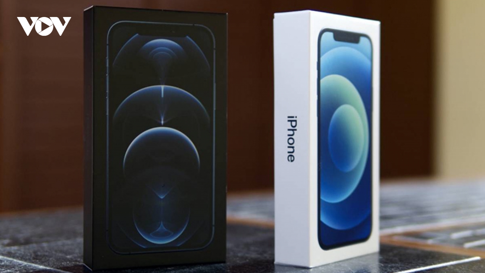 Độ "nóng" của iPhone 12 ấn tượng hơn nhiều iPhone 11