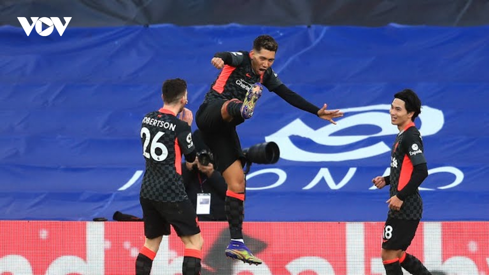 Bảng xếp hạng Ngoại hạng Anh mới nhất: Everton vào top 2, Arsenal lâm nguy