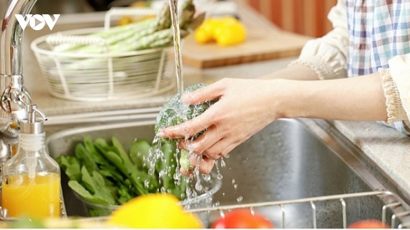 Mẹo nhỏ rửa rau củ quả vô cùng đơn giản và sạch