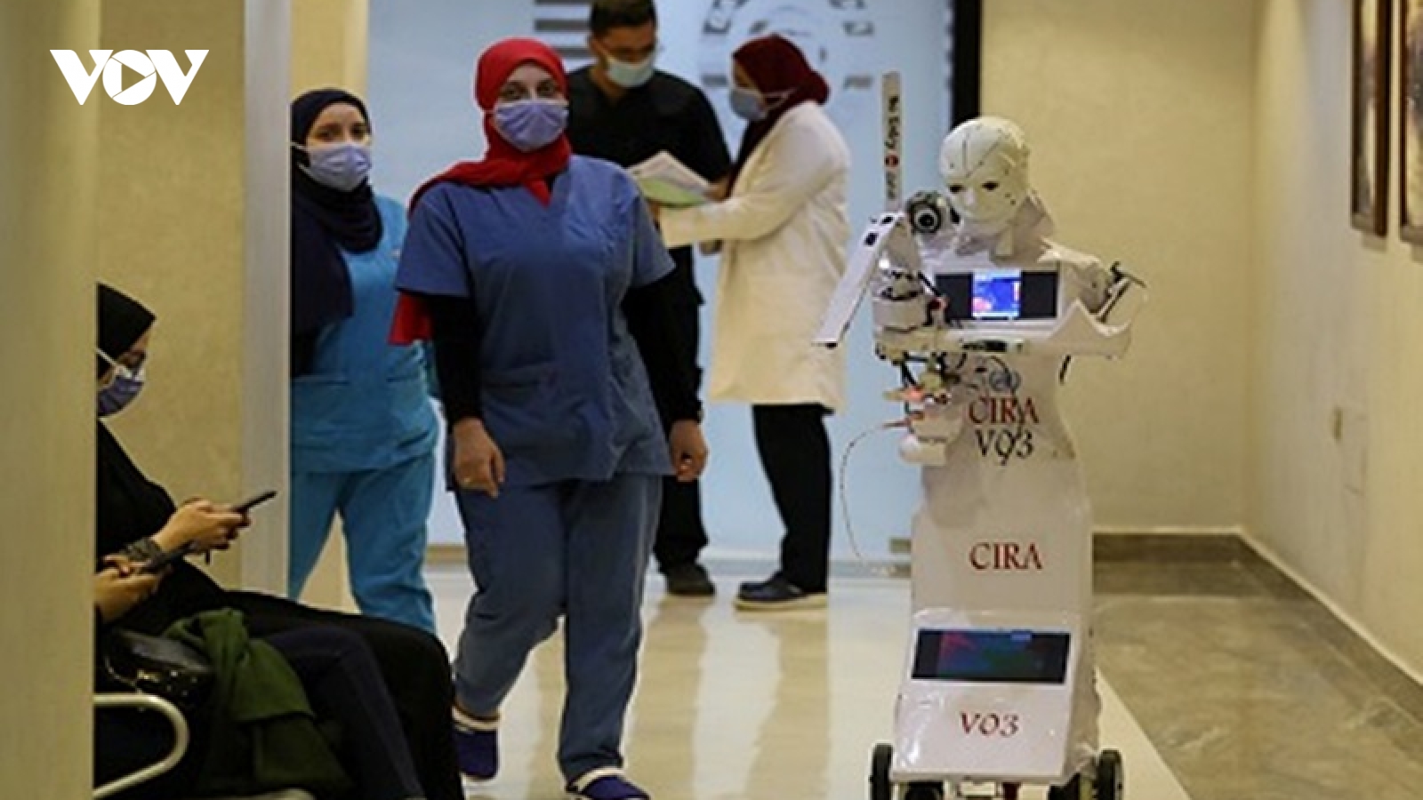 Ai Cập hơn 500 ca mắc Covid-19/ngày, Saudi Arabia và Ấn Độ xúc tiến tiêm vaccine