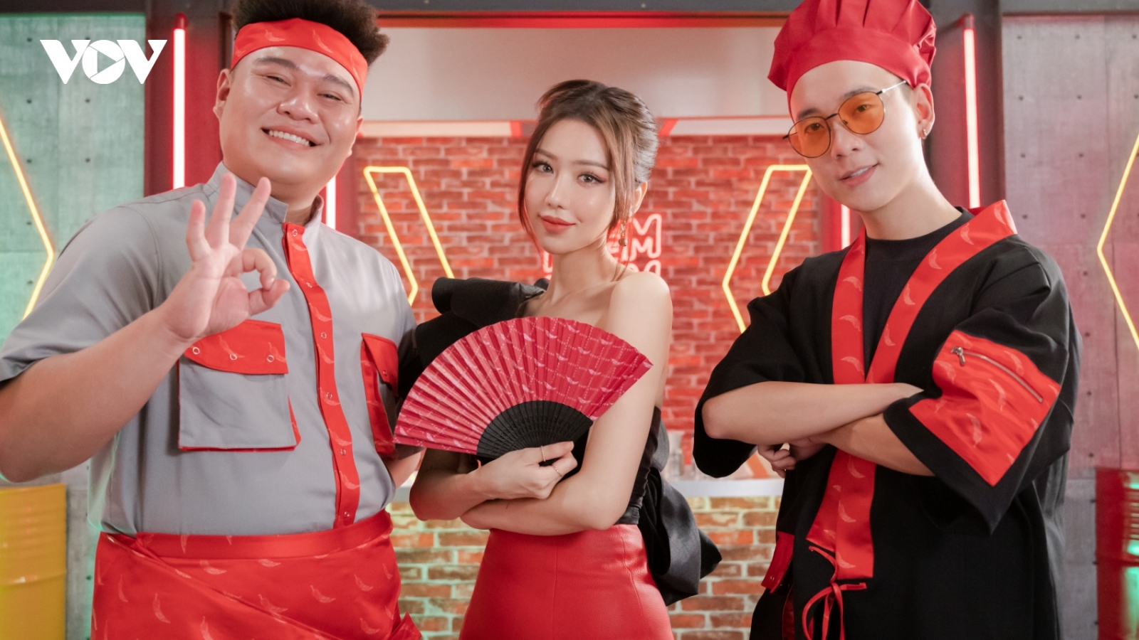 Min mừng sinh nhật bằng ca khúc cực yêu đời