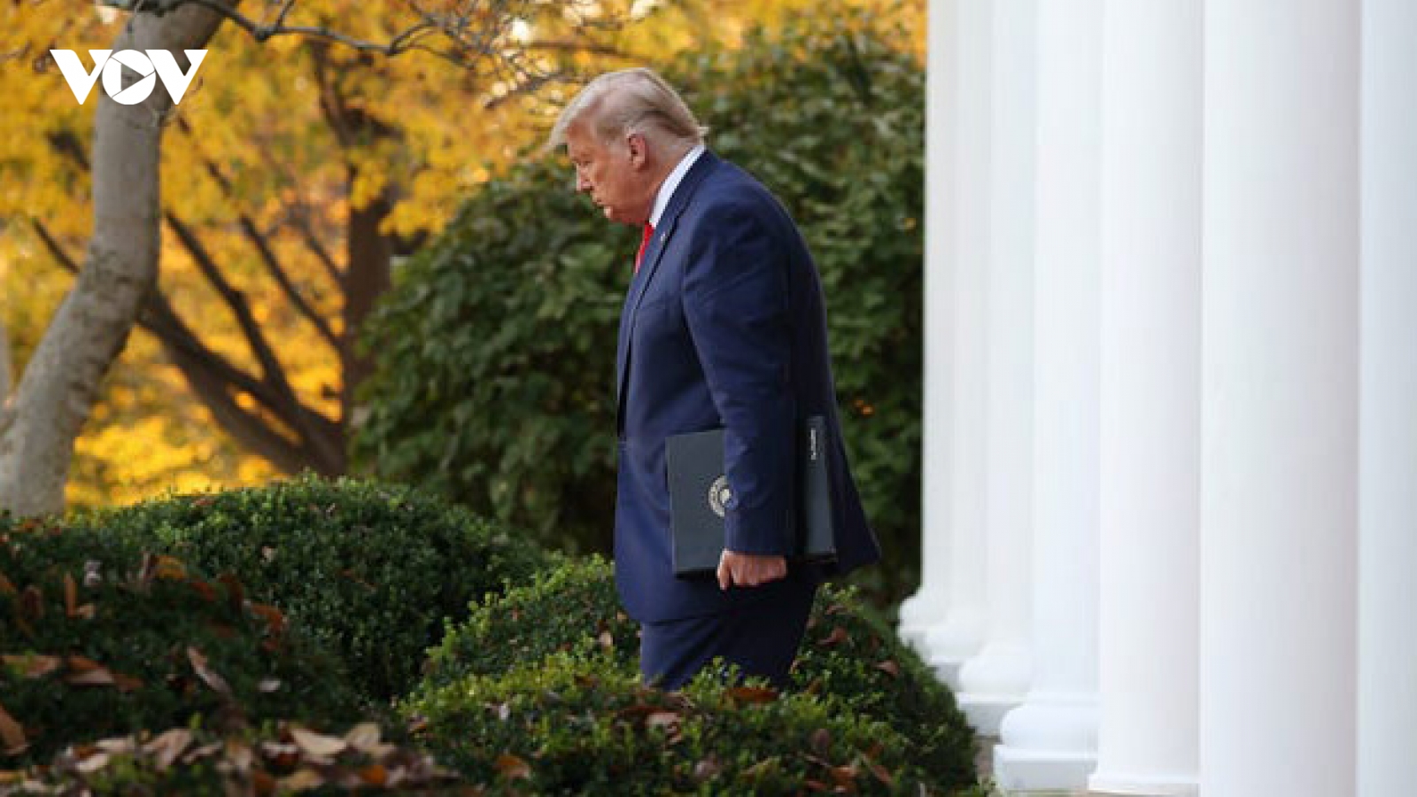 Ai sẽ “hộ tống” ông Trump ra khỏi Nhà Trắng trong Ngày nhậm chức?