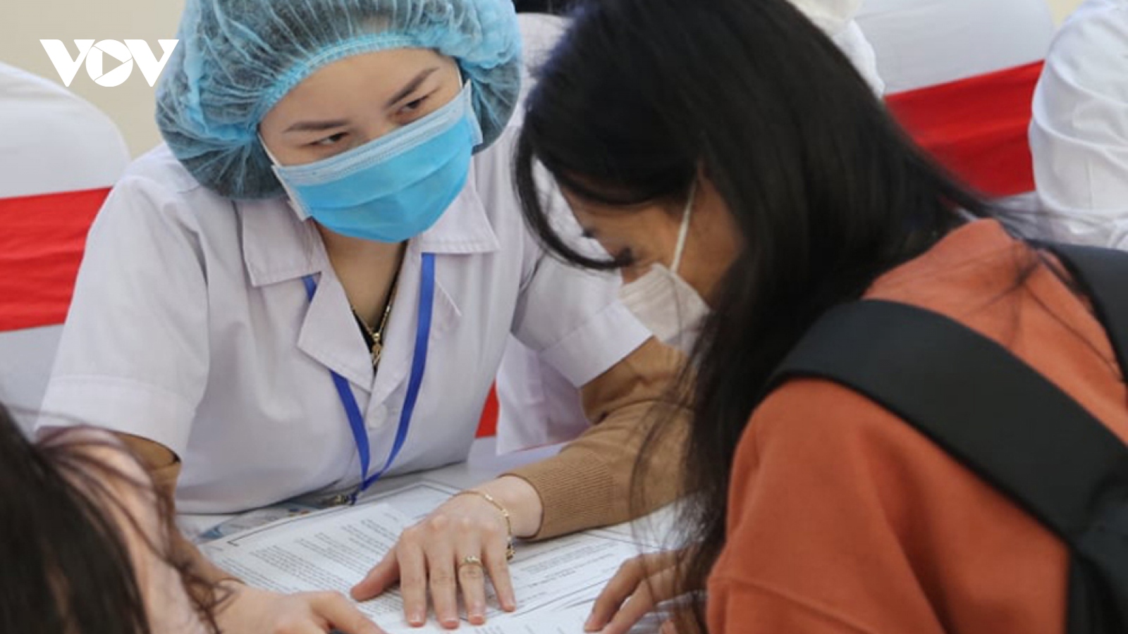 Khoảng 200 người đăng ký thử nghiệm vaccine Nanocovax