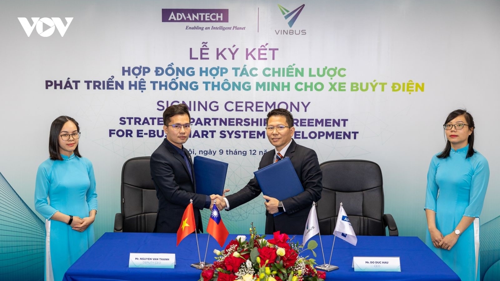 Vinbus và Advantech hợp tác phát triển hệ thống thông minh cho xe buýt điện