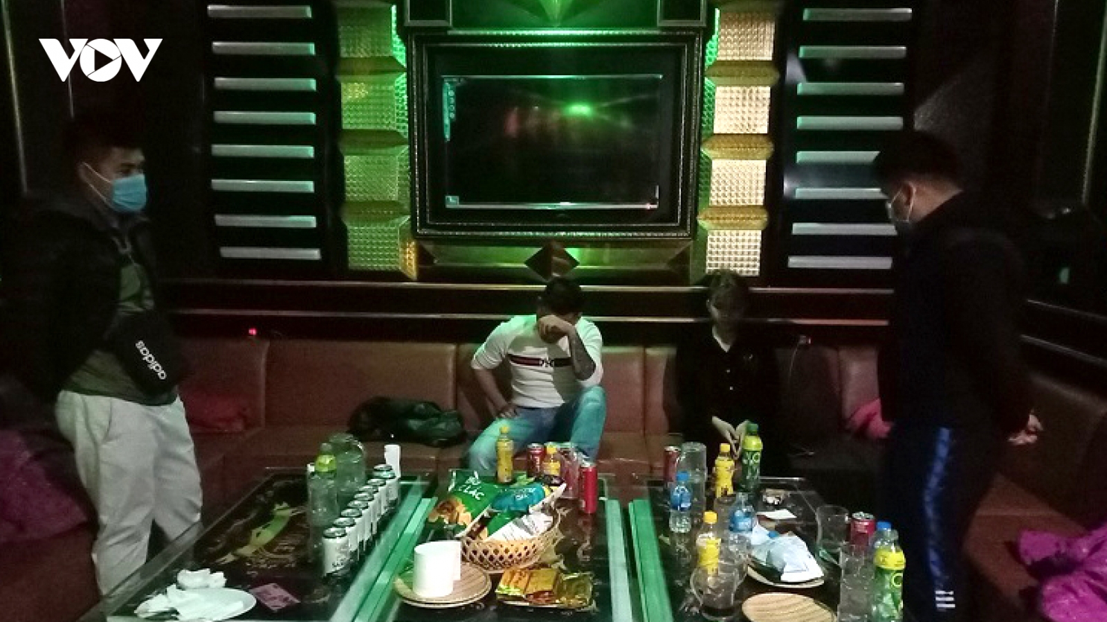 7 đối tượng sử dụng ma túy trong quán karaoke
