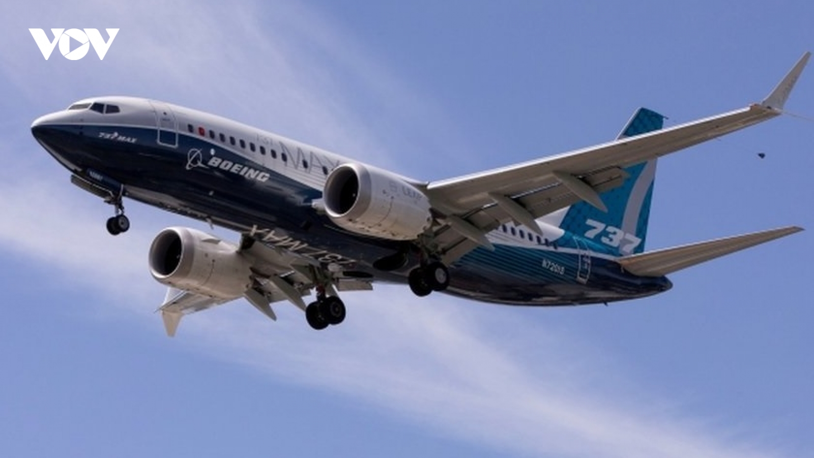 Máy bay Boeing 737-8 MAX gặp sự cố, phải tắt một động cơ và chuyển hướng bay
