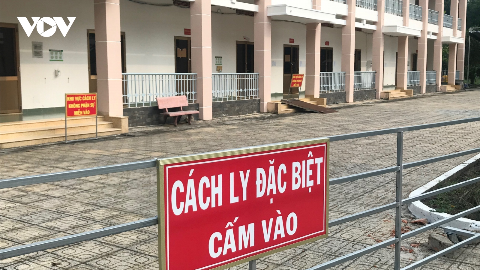 Nữ học viên mắc Covid-19 tại TP HCM đã đi những đâu?