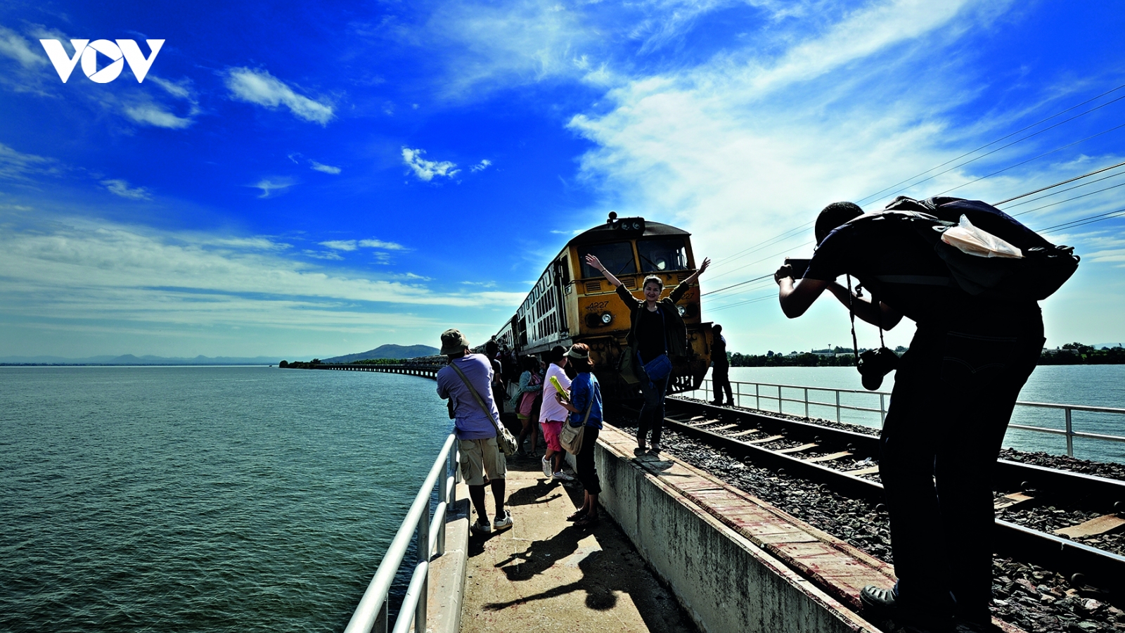 Thái Lan mở tour du lịch “tìm người yêu”