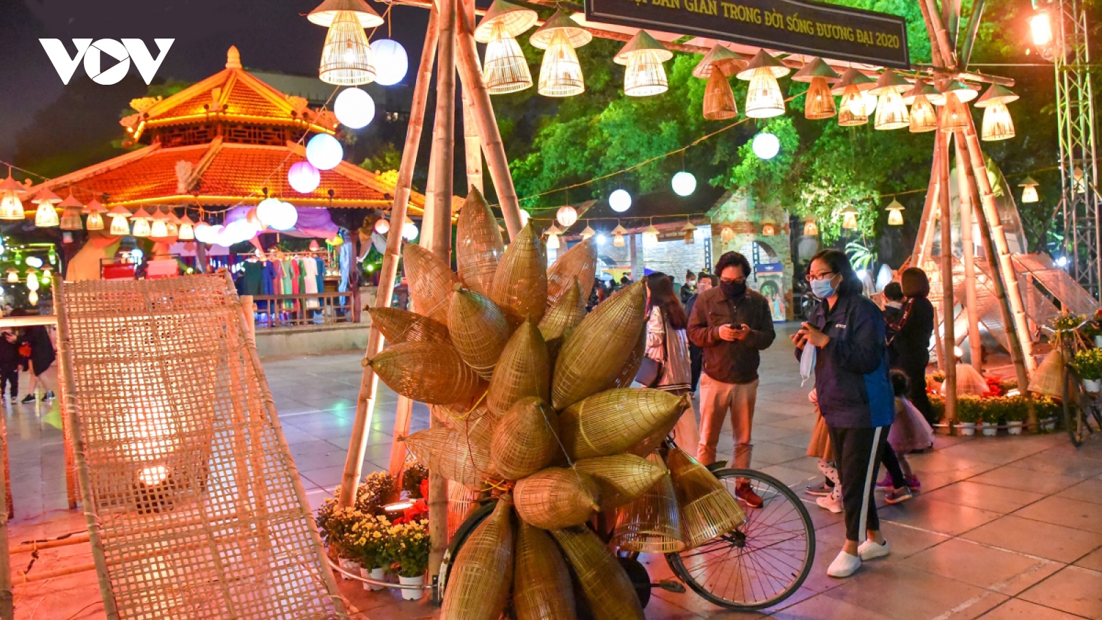 Vietnamese folklore in the heart of Hanoi capital 