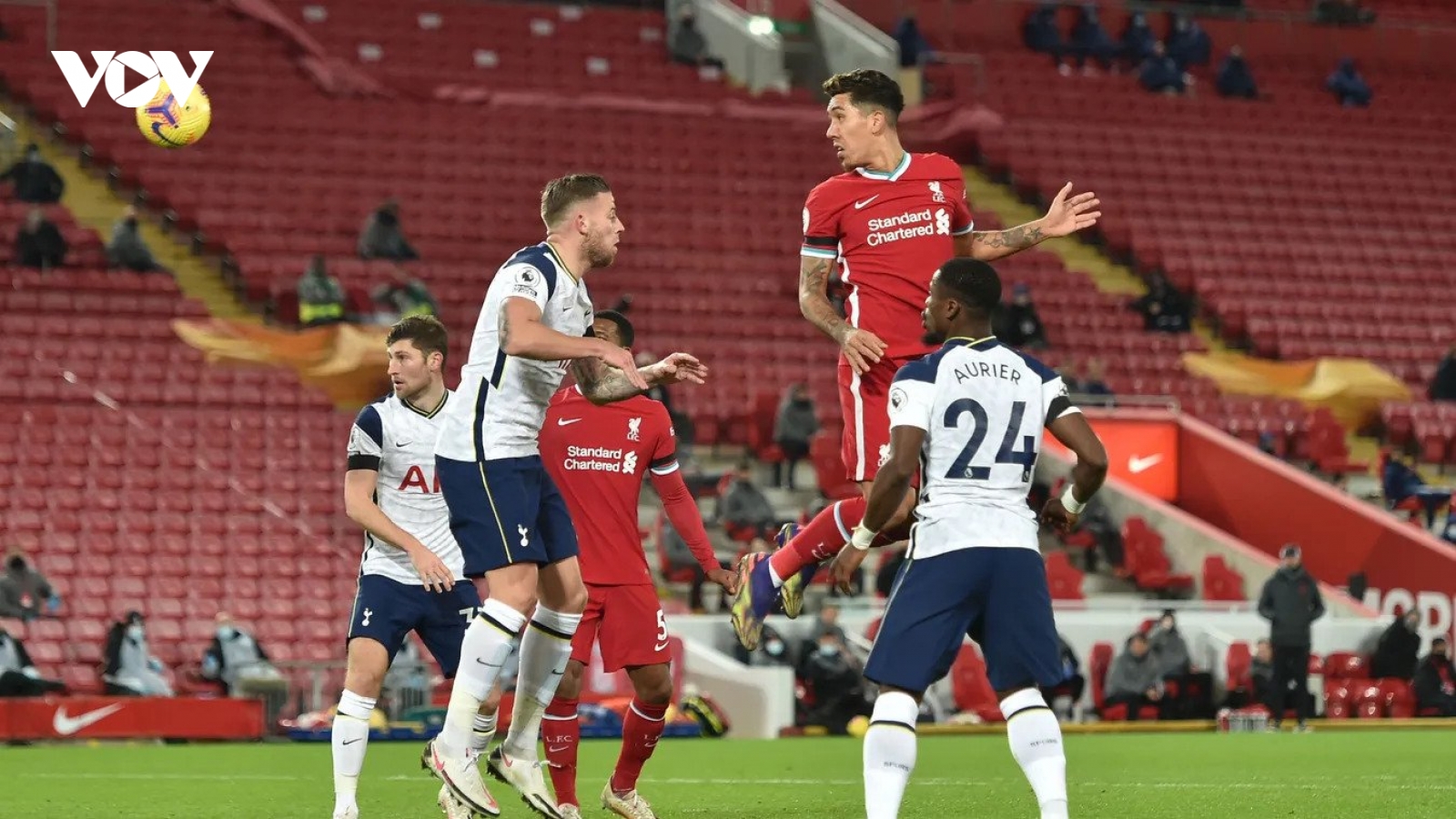 Ghi bàn phút cuối, Người hùng Firmino giúp Liverpool thắng kịch tính Tottenham