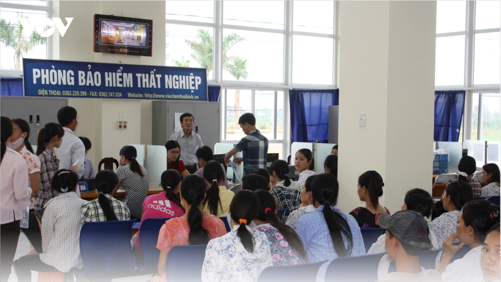 Các trường hợp bị chấm dứt hưởng trợ cấp thất nghiệp