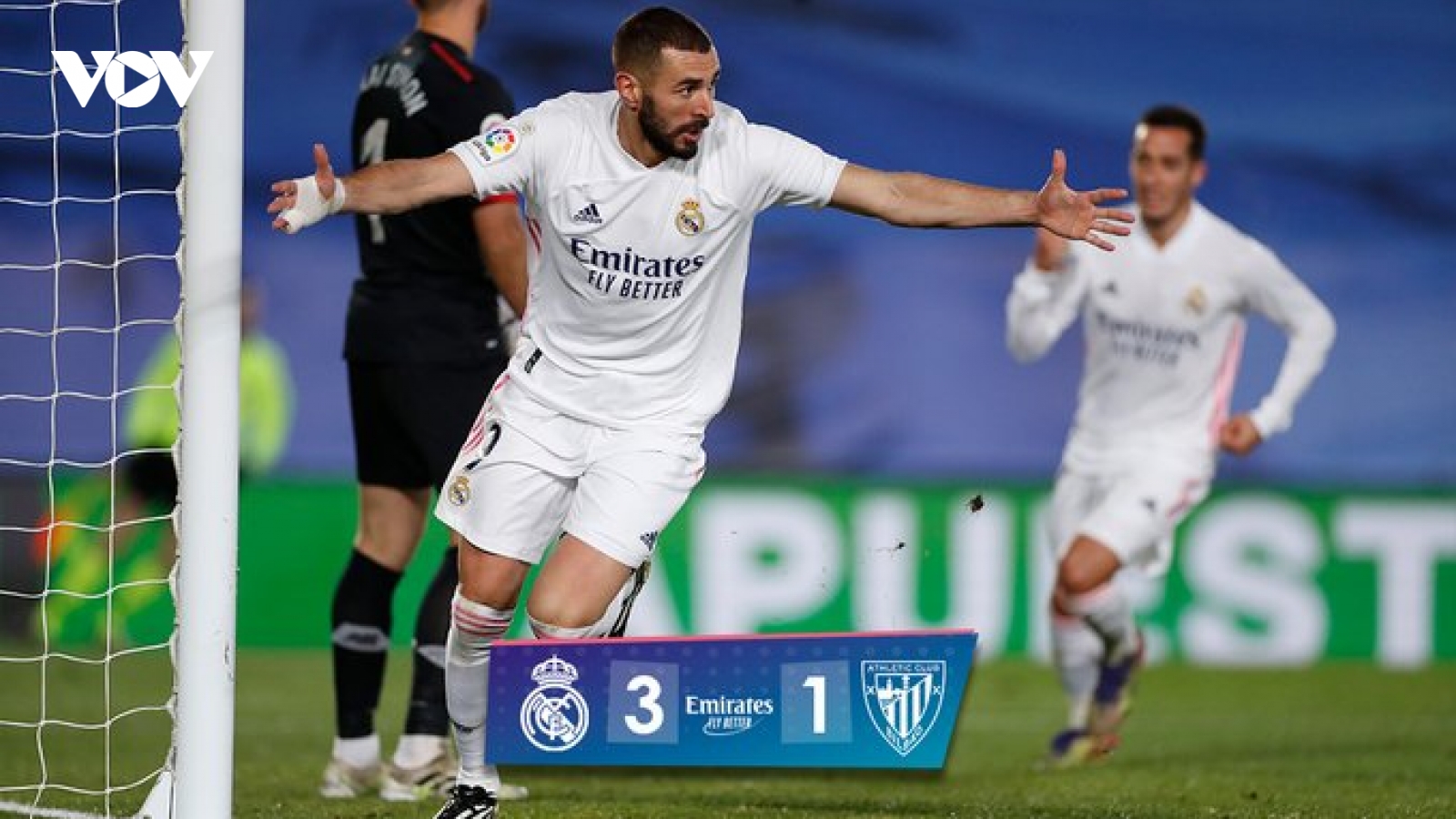 Benzema tỏa sáng, Real Madrid thắng nhọc 10 người của Athletic Bilbao