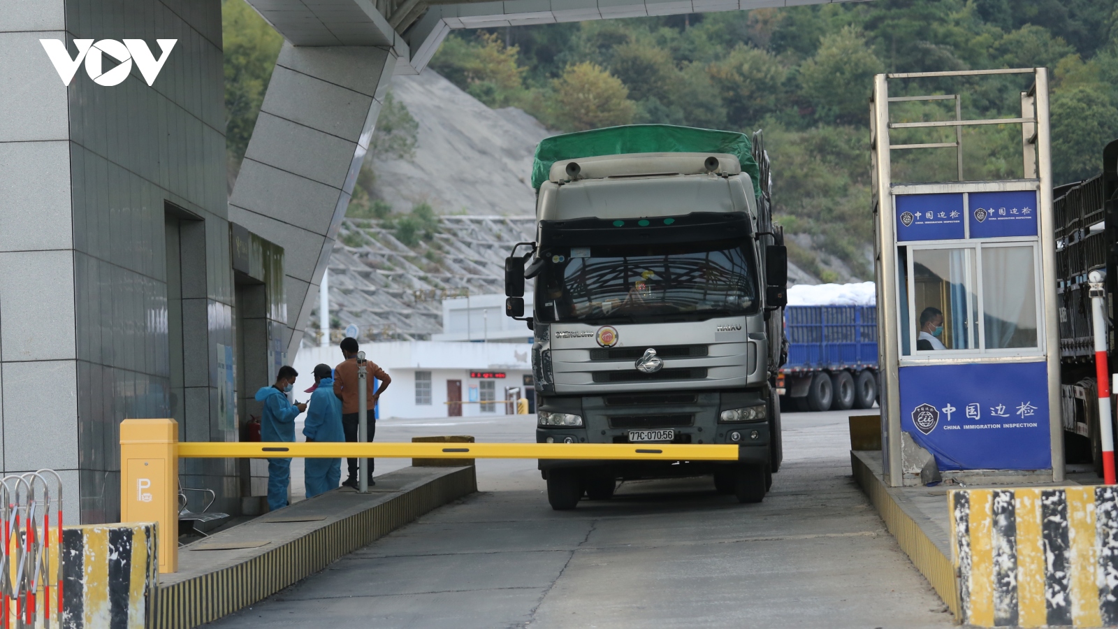 Kéo dài thời gian thông quan hàng hoá qua các cửa khẩu Lạng Sơn