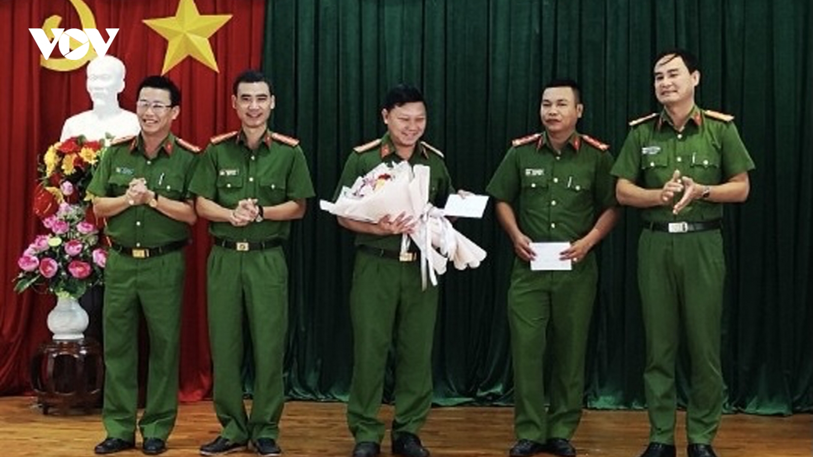 Thưởng nóng lực lượng phá án vụ đại gia Thiện Soi cho vay lãi nặng