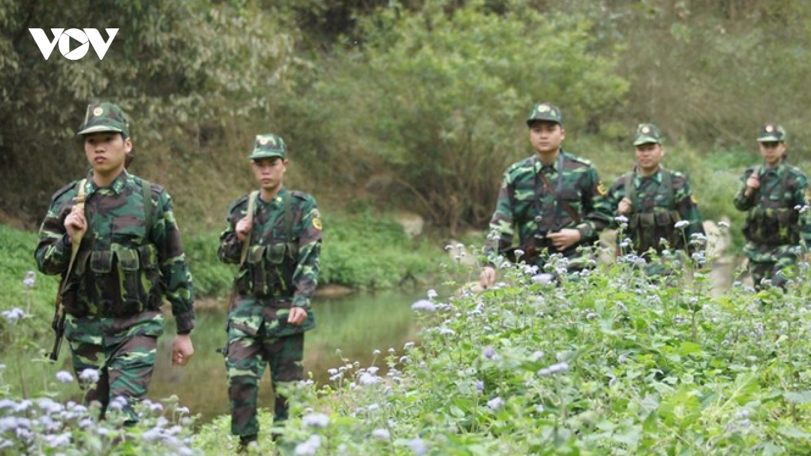 Trao giải thưởng Cuộc thi sáng tác ảnh nghệ thuật “Tự hào một dải biên cương”