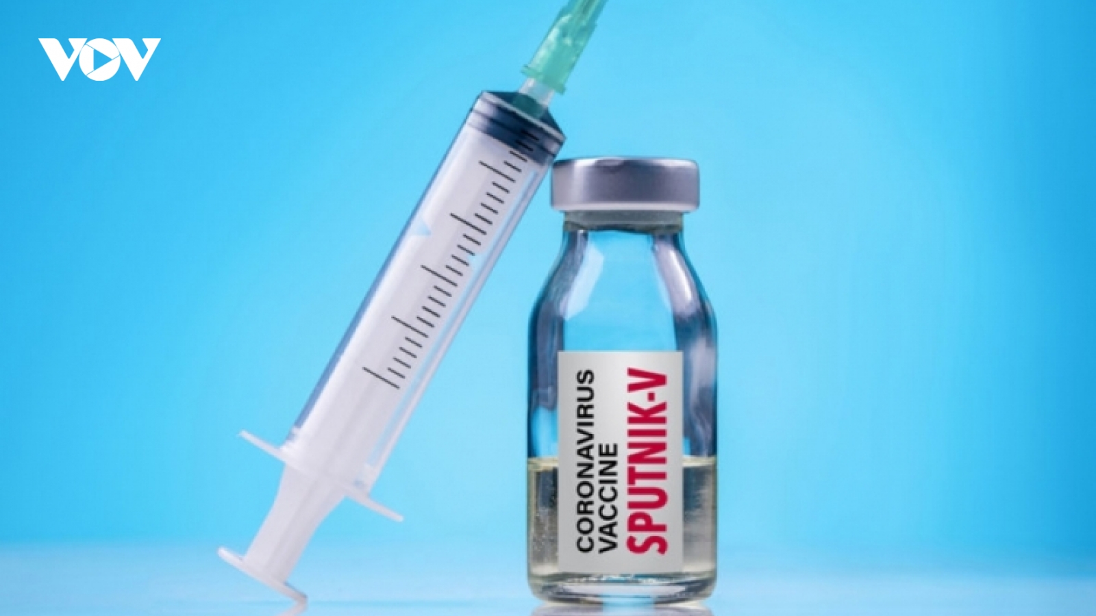 Anh và Nga sắp kết hợp thử nghiệm vaccine ngừa Covid-19