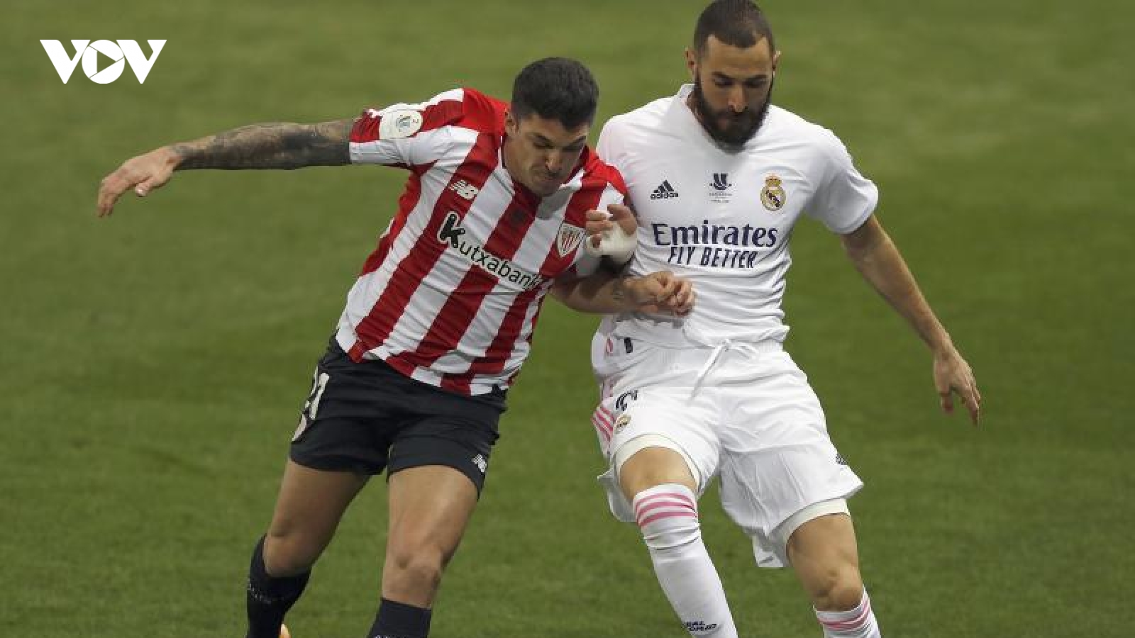 Thua sốc Bilbao, Real Madrid lỡ hẹn "Siêu kinh điển" với Barca
