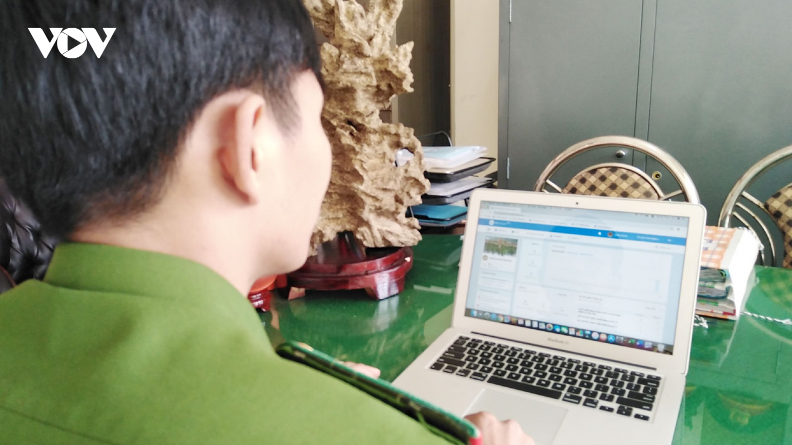 Giả mạo tài khoản mạng xã hội của công an để lừa đảo, chiếm đoạt tài sản