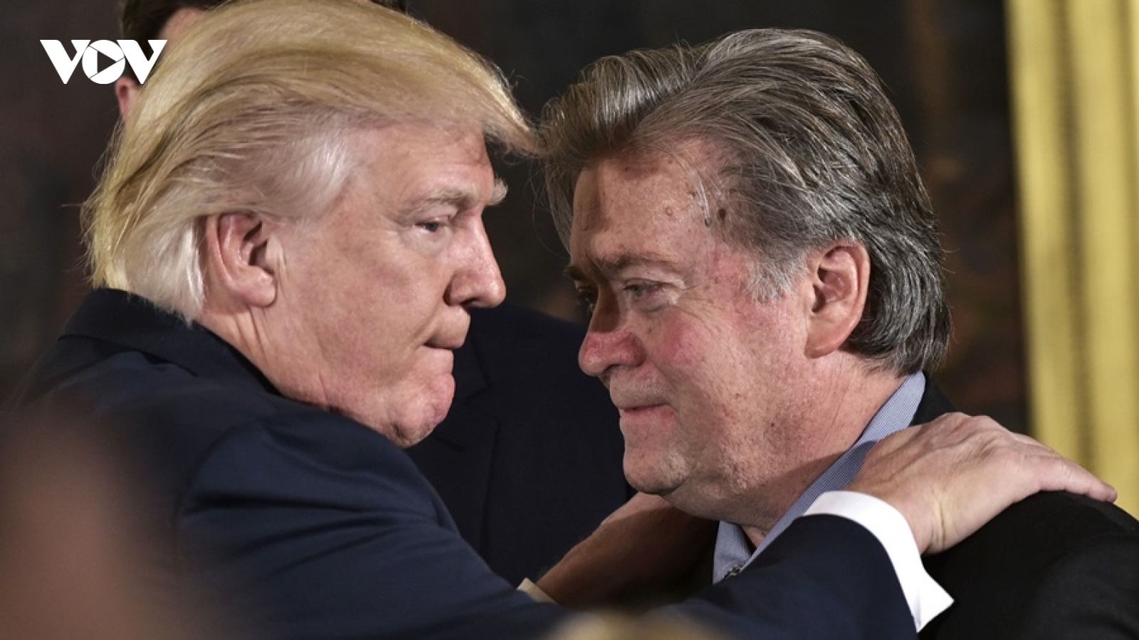 Tổng thống Mỹ Donald Trump ân xá cho 143 cá nhân trước khi mãn nhiệm