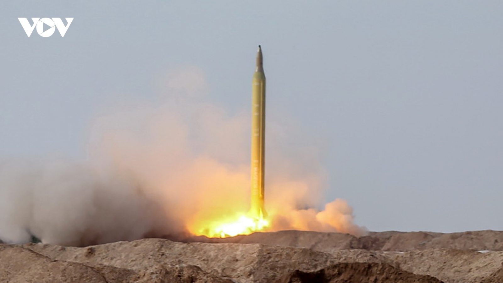 Iran diễn tập phóng tên lửa đạn đạo tiêu diệt mục tiêu di động trên biển