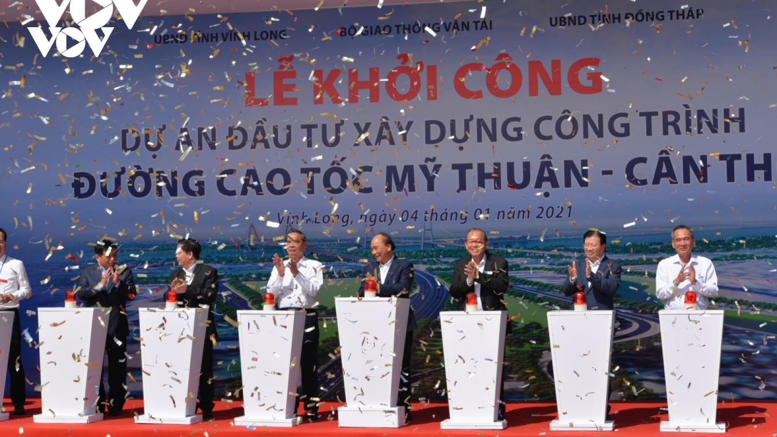 Khởi công, thông tuyến cao tốc: Thủ tướng thực hiện lời hứa với 20 triệu dân ĐBSCL