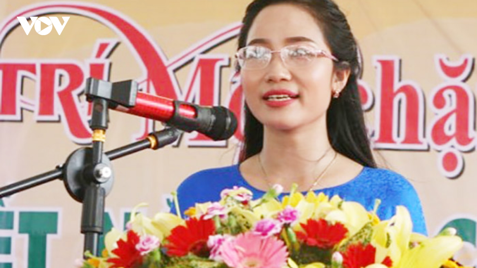 Dùng ảnh nhạy cảm tống tiền hiệu trưởng, giám đốc trung tâm giáo dục bị bắt
