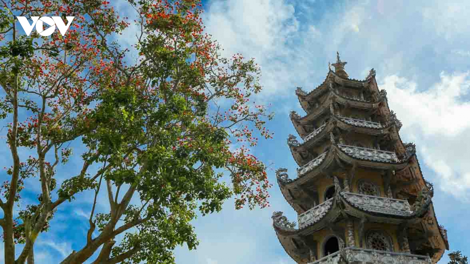 An insight into a beautiful Buddhist shrine in Da Lat city